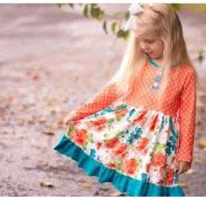 2-Girls Dresses Mixed Media Fabrics Boutique Style 4XL Both Long Sleeve Ruffles